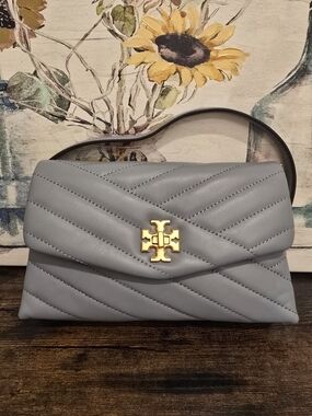 Tory Burch Quilted Chevron Leather Shoulder Bag - Light Gray Blue